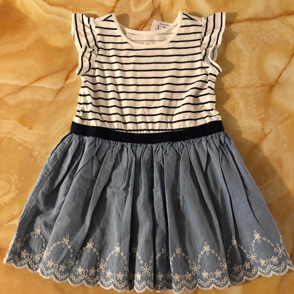 Toddler girl short sleeve dress - Size 3T